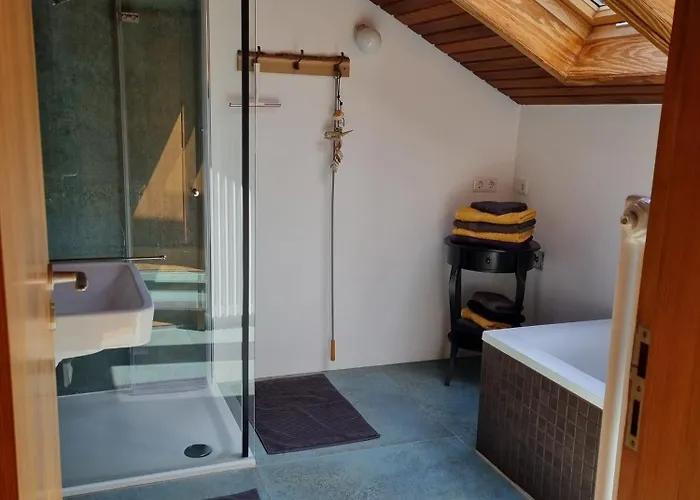 Am Kirchberg Apartment *